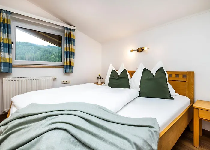 Angelika * フラッハウ